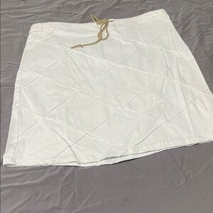 Elegant White Mini Skirt with Drawstring